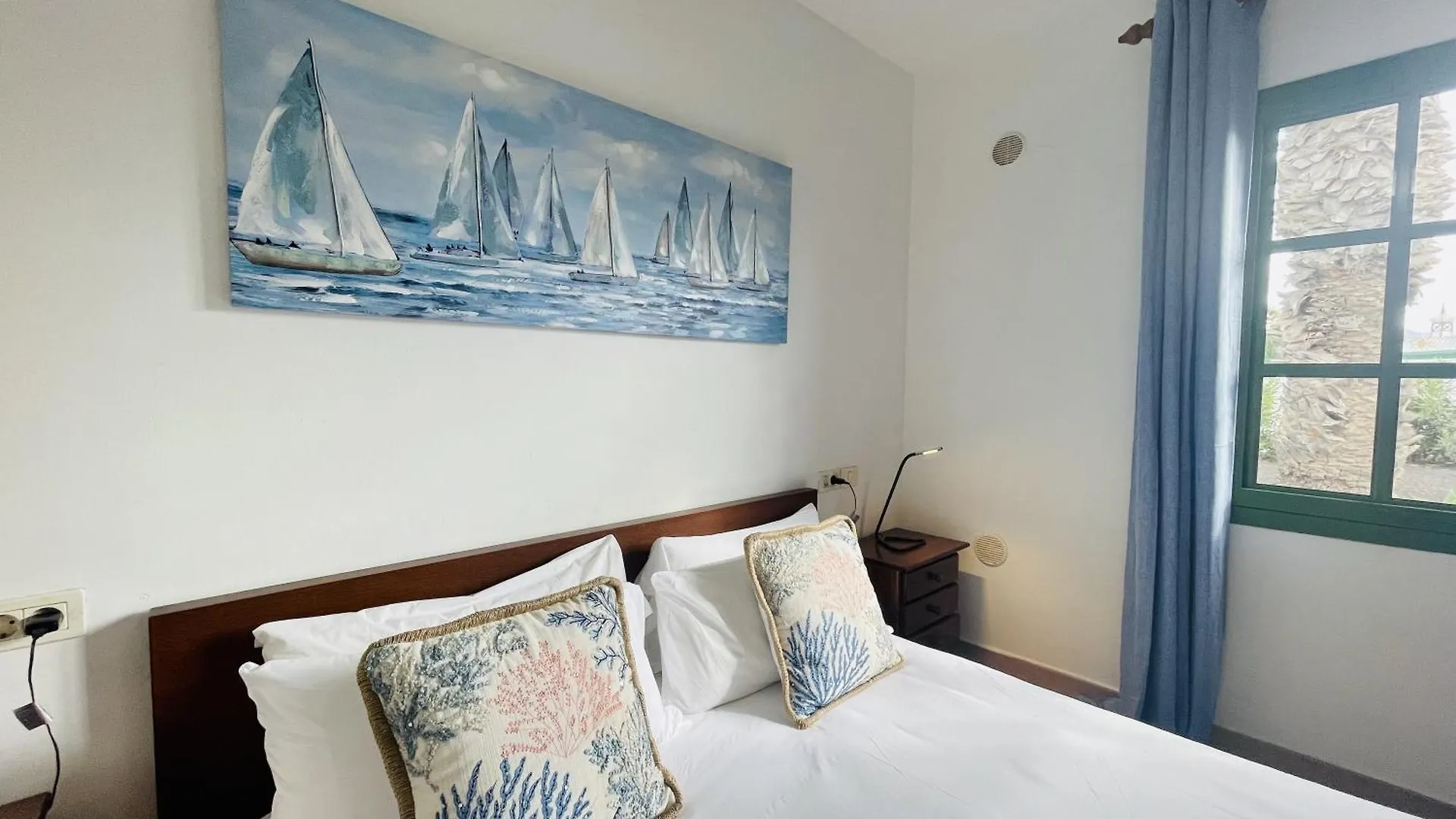 Flamingo Beach Bungalow - Casa Iris Playa Blanca  Villa