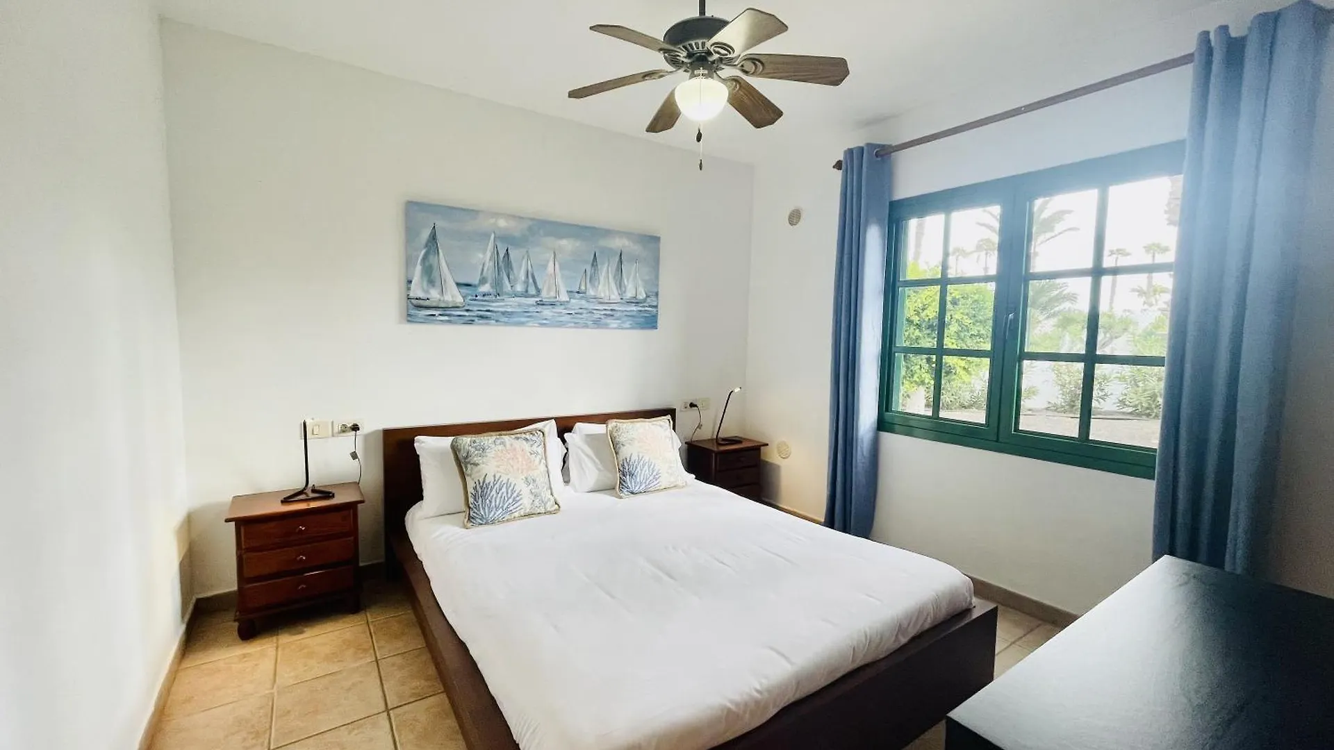 Flamingo Beach Bungalow - Casa Iris Playa Blanca  Spain